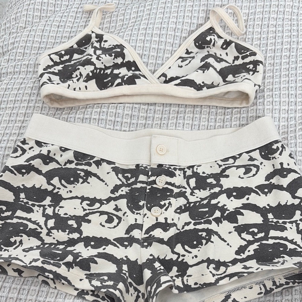 Brandy Melville Black and Cream Pajama Set